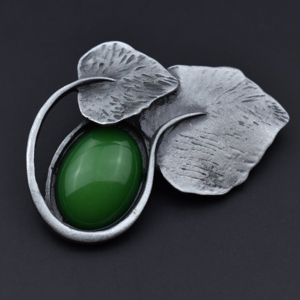 Large green leaves brooch, accent branch lapel pin